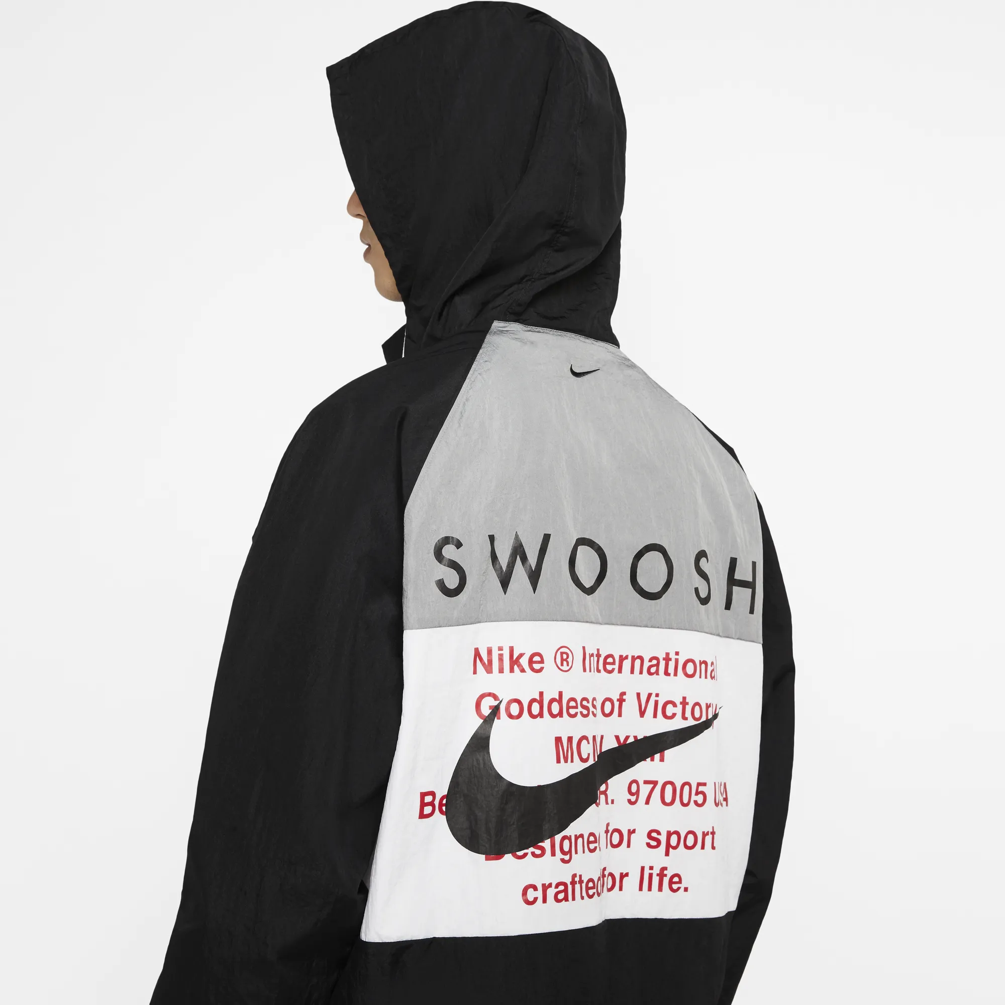 NIKE SPORTSWEAR SWOOSH