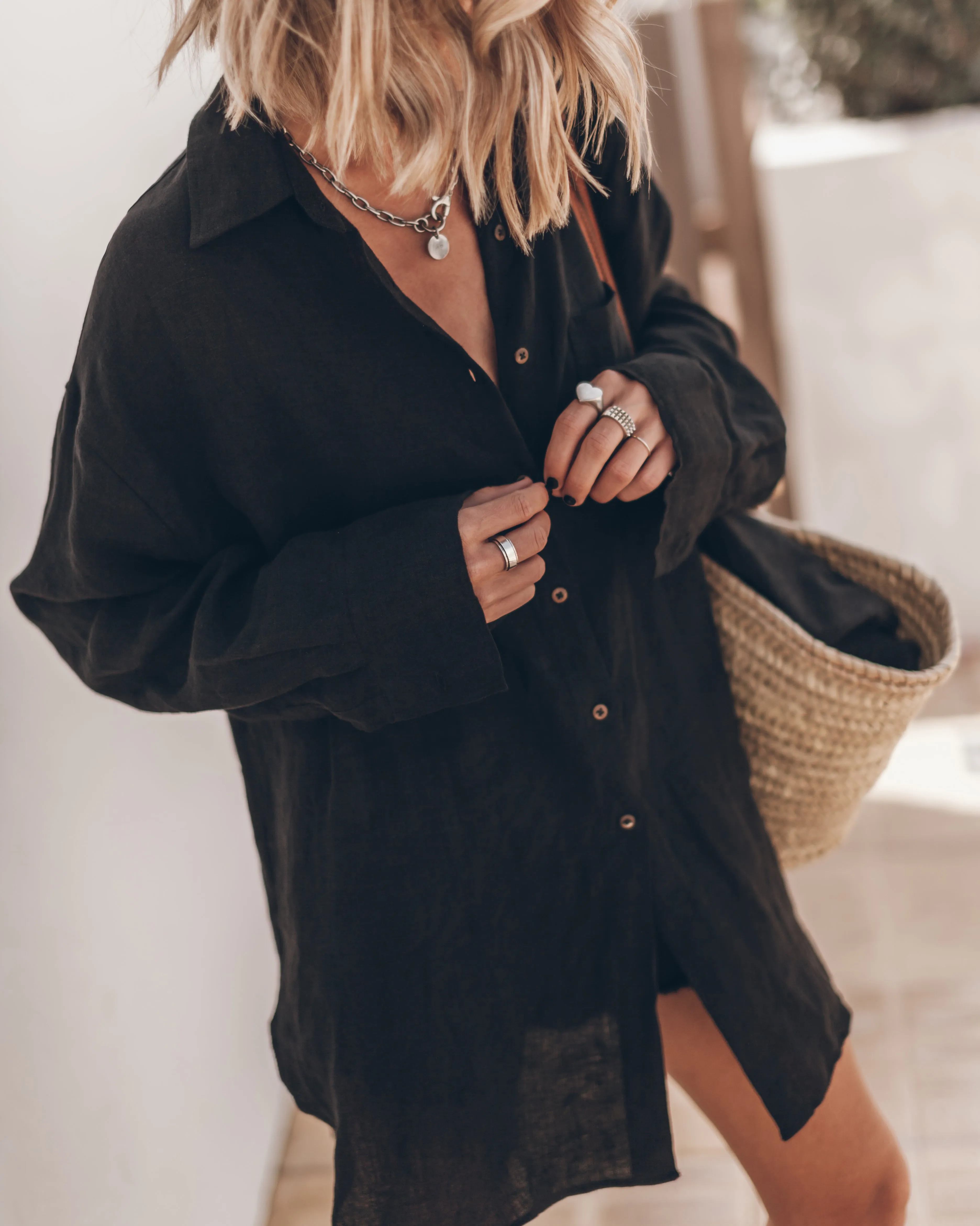 The Black Linen Shirt