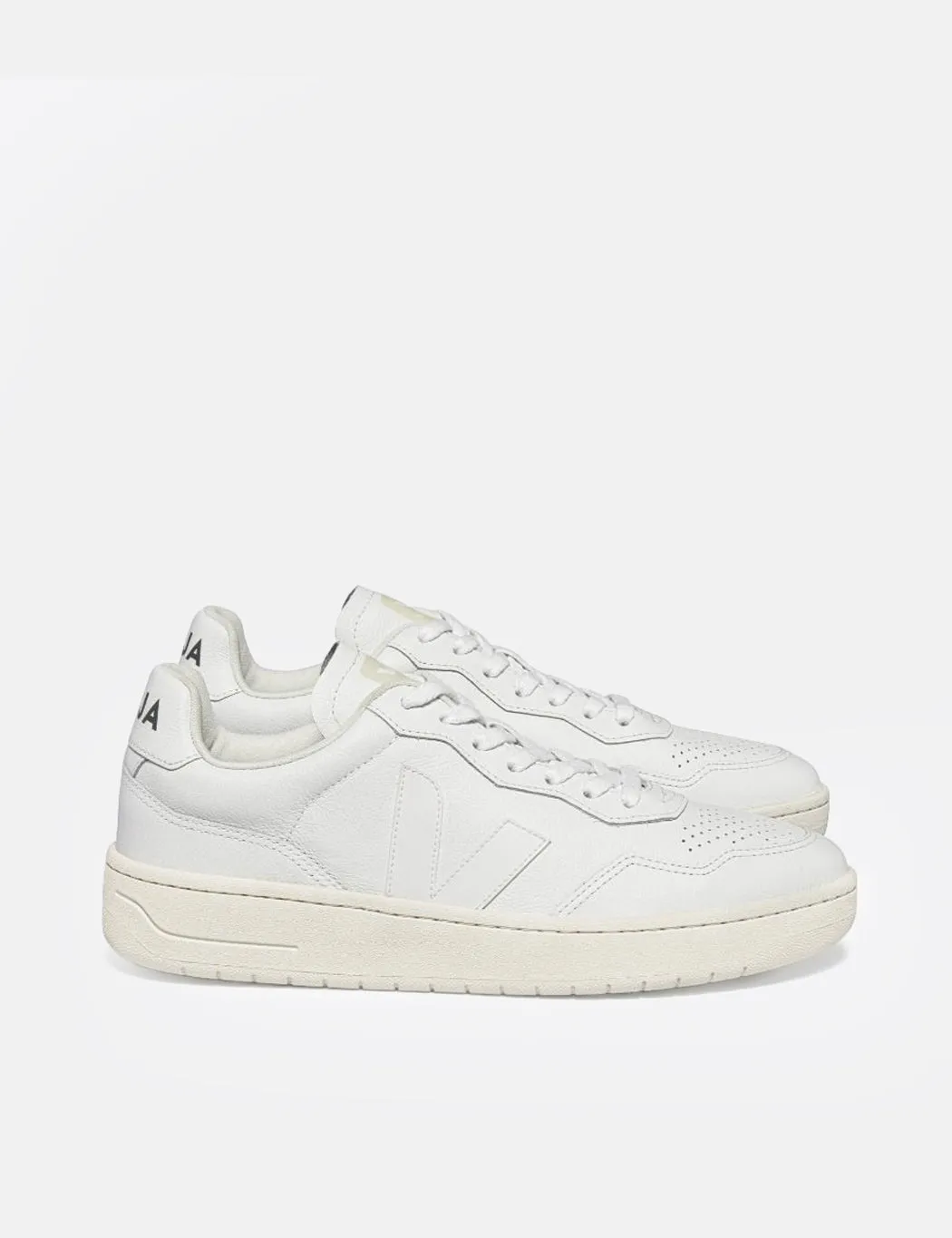 Veja Womens V-90 O.T. Leather Trainers - Extra White